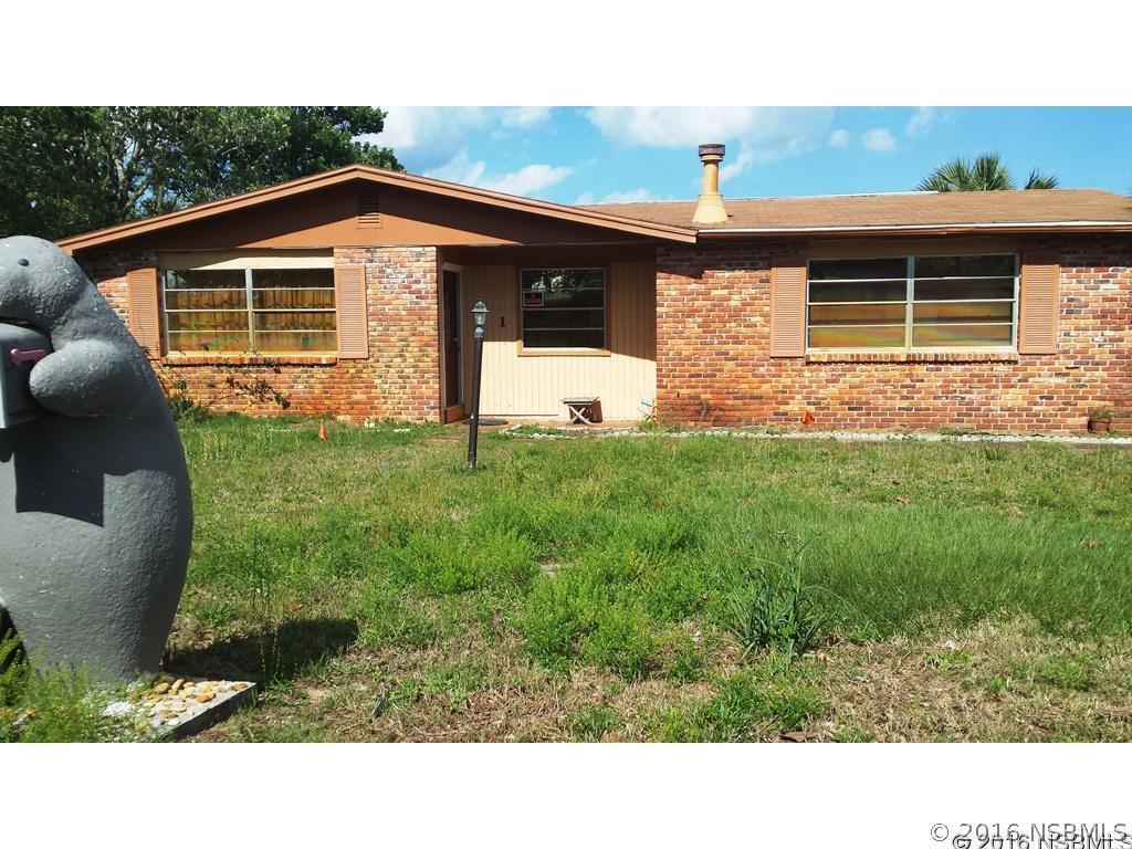 1 Silver Cir., Edgewater, FL 32141