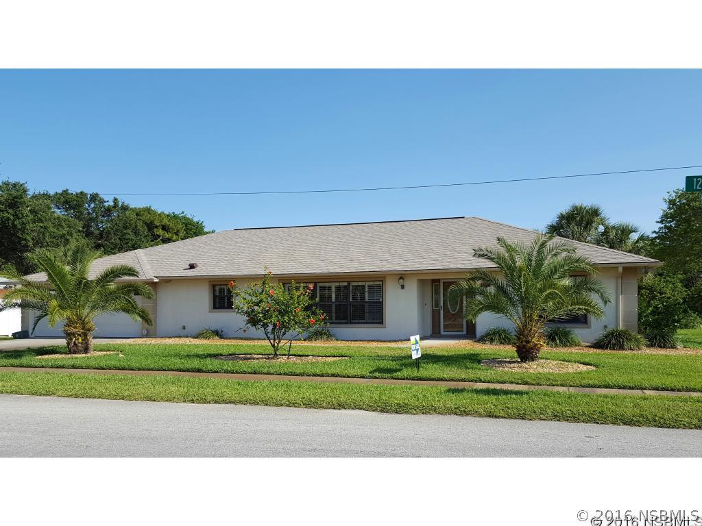 1102 12th St., Edgewater, FL 32132