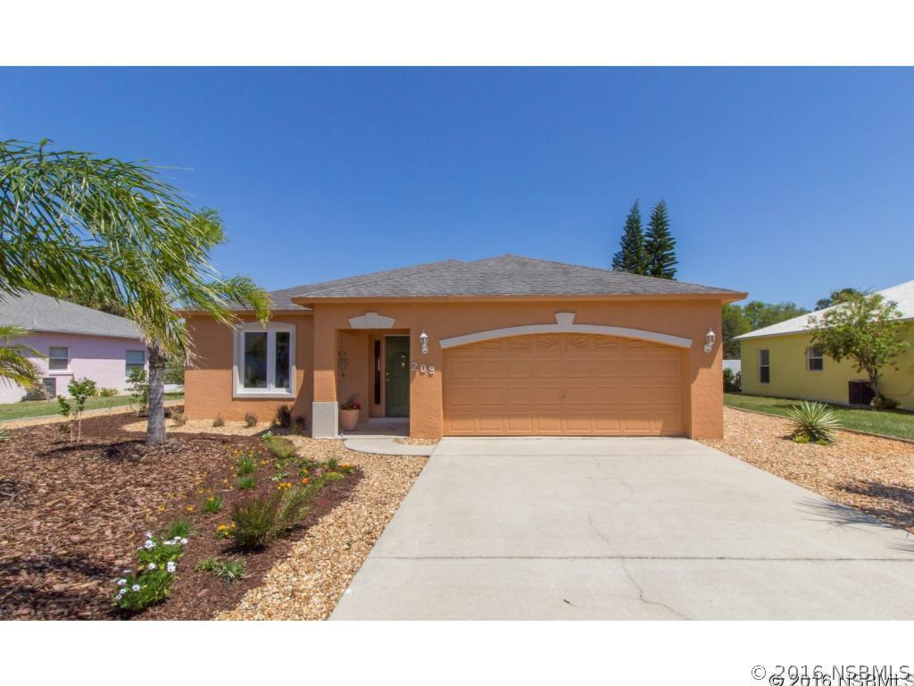 209 Falcon Ave., Edgewater, FL 32141