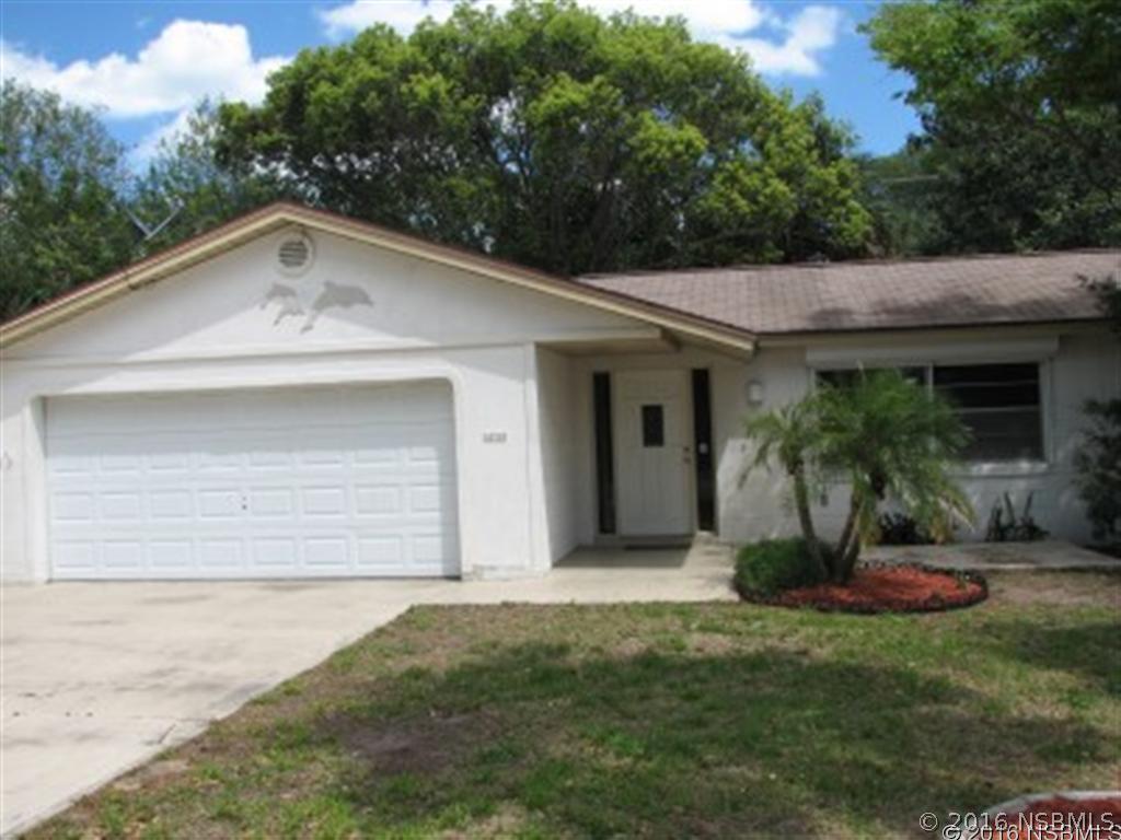 1719 Hill St., Edgewater, FL 32132