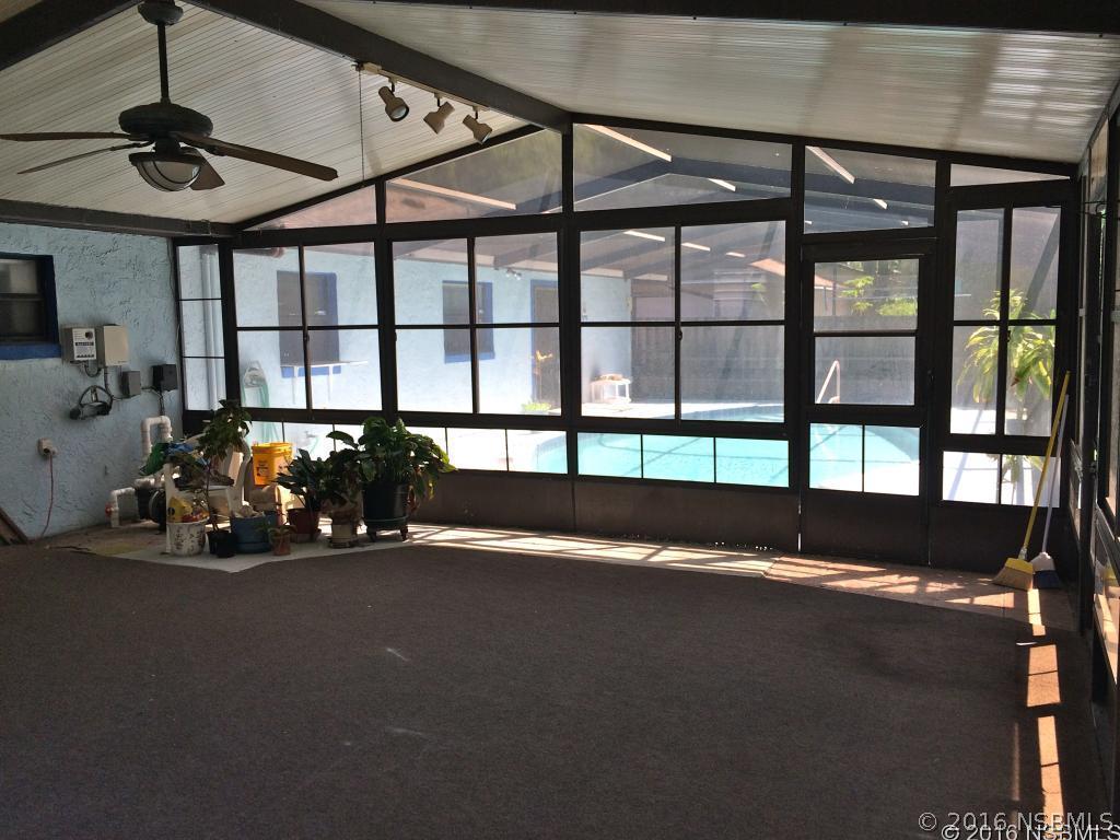 1812 Royal Palm Dr., Edgewater, FL 32132