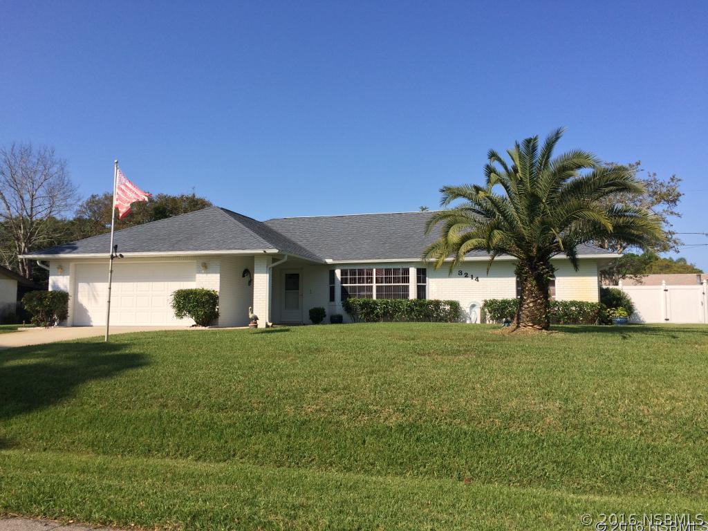 3214 Queen Palm Dr., Edgewater, FL 32141