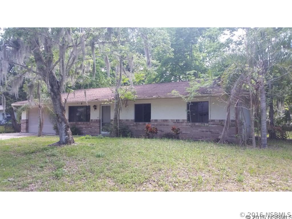 2704 Woodland Dr., Edgewater, FL 32141