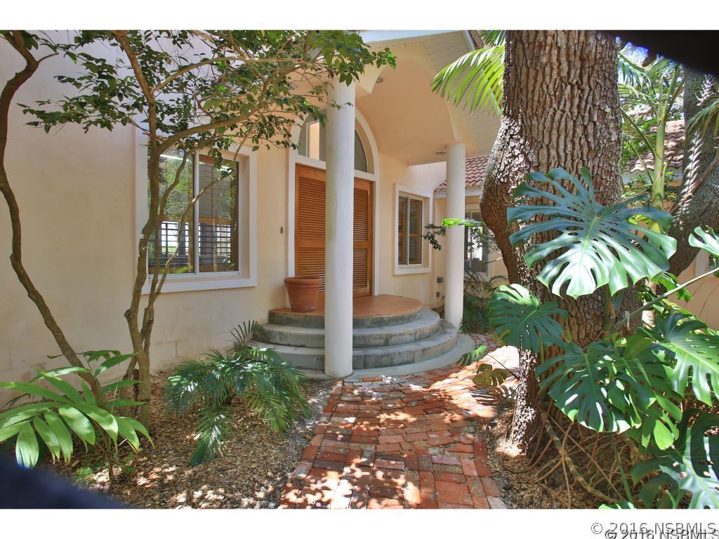 4368 Saxon Dr., New Smyrna Beach, FL 32169