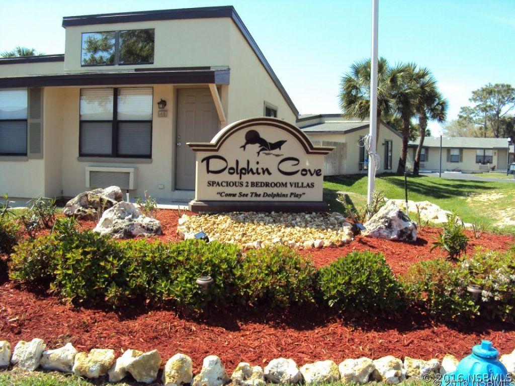 102 Poinciana Cove, New Smyrna Beach, FL 32169