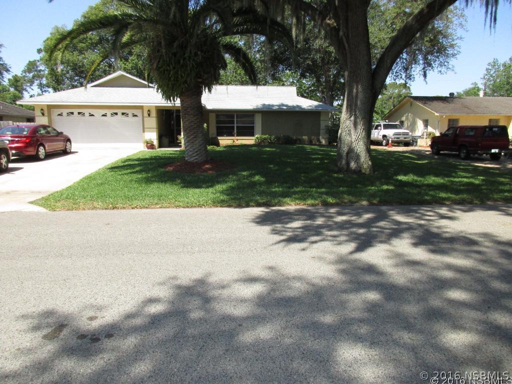1720 Travelers Palm Dr., Edgewater, FL 32132