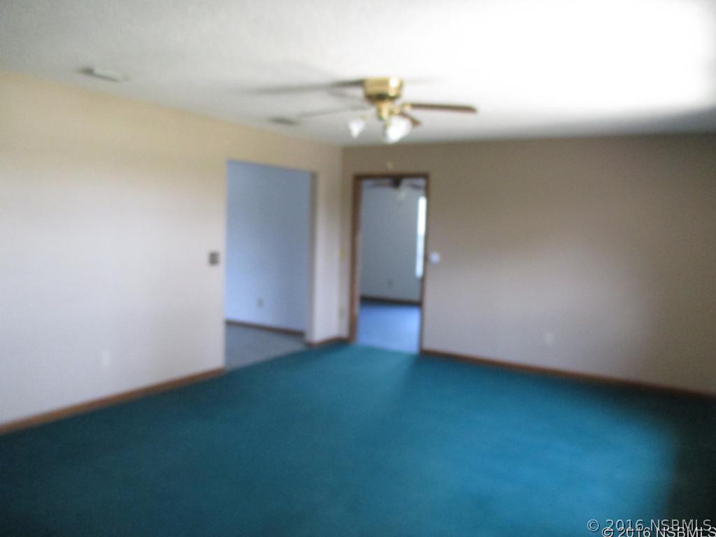 2356 Date Palm Dr., Edgewater, FL 32141