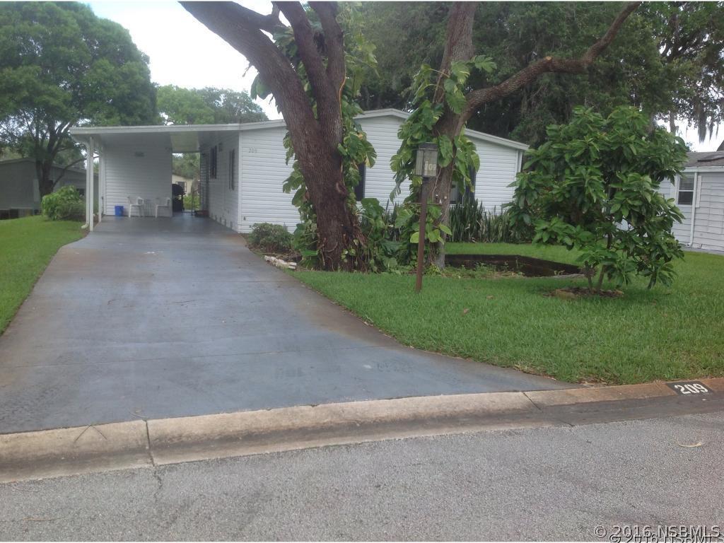 209 Schooner Ave., Edgewater, FL 32141