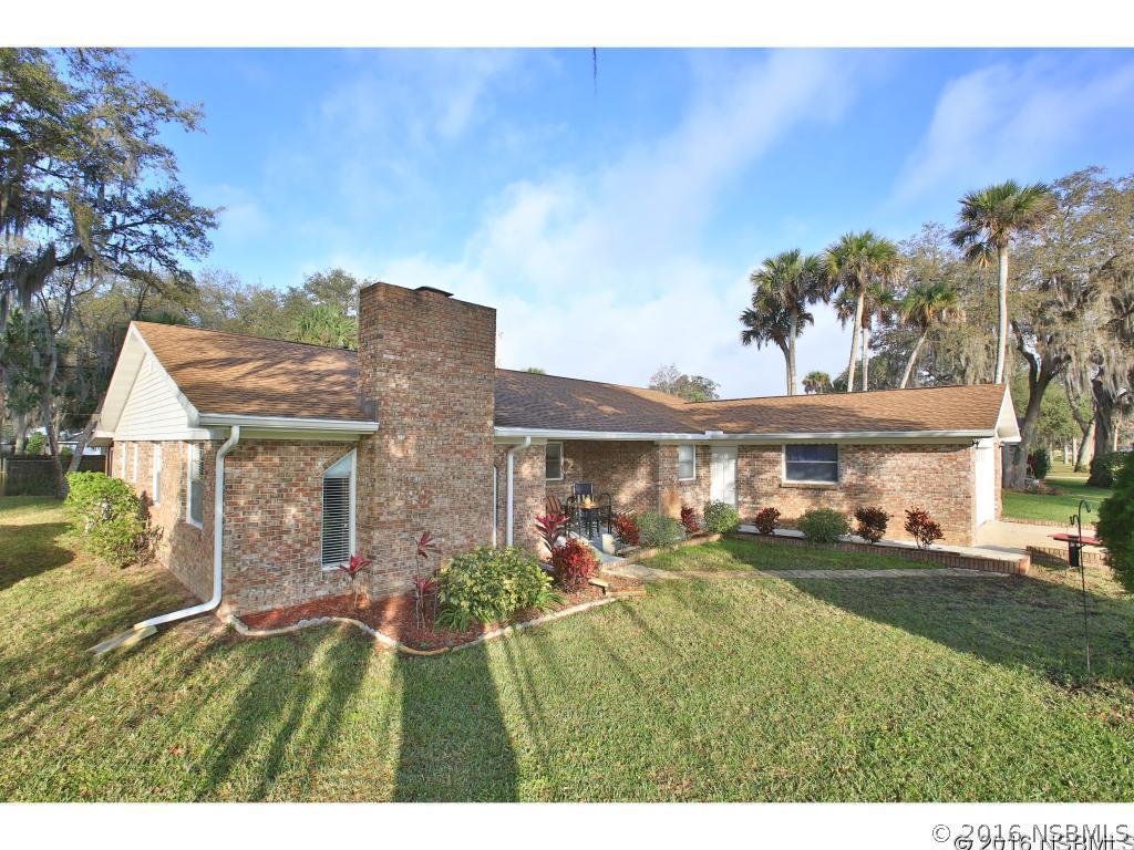 1912 Kumquat Dr., Edgewater, FL 32141