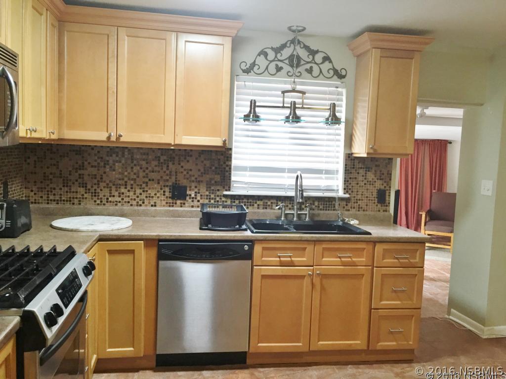 116 E Knapp Ave., Edgewater, FL 32132