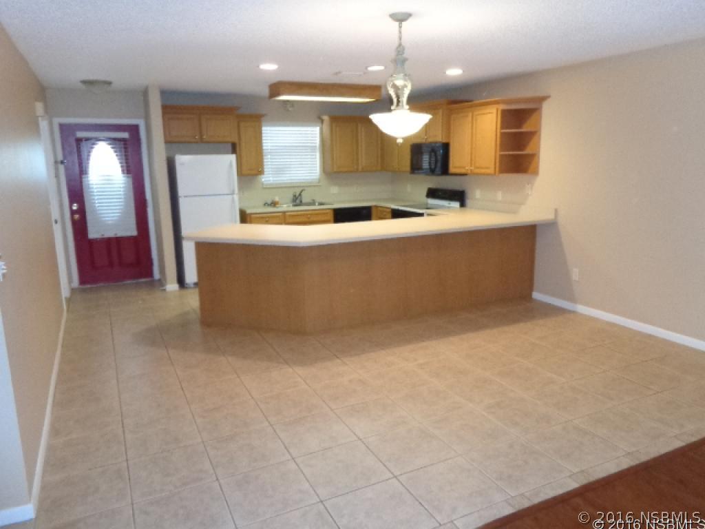 1204 Bond St., Edgewater, FL 32132