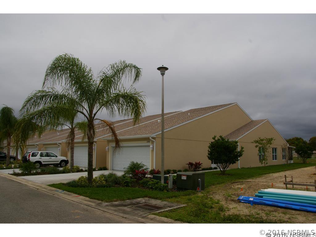 2225 Hawks Cove Cir., New Smyrna Beach, FL 32168