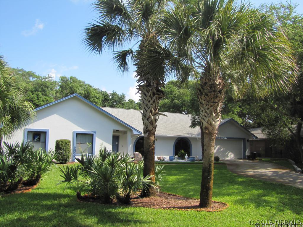 808 E 20th Ave., New Smyrna Beach, FL 32169