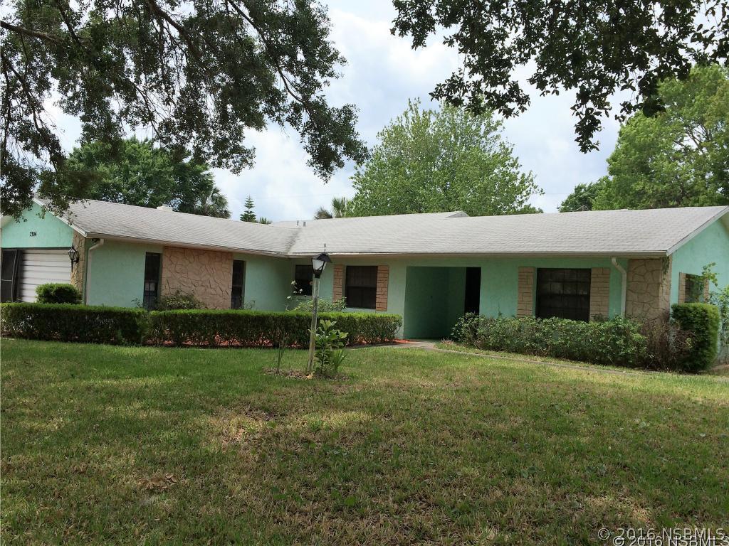 2304 Yule Tree Dr., Edgewater, FL 32141