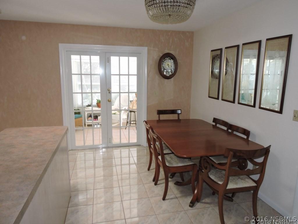 2416 Kumquat Dr., Edgewater, FL 32141