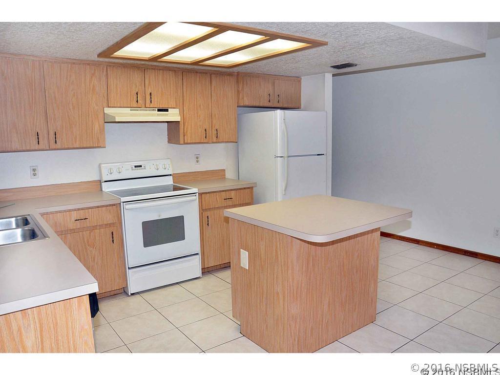 3212 Orange Tree Dr., Edgewater, FL 32141