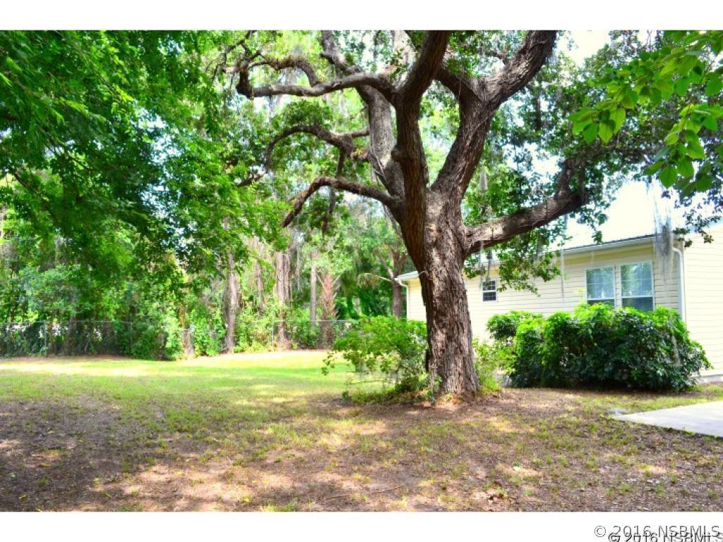 303 W Ocean Ave., Edgewater, FL 32132