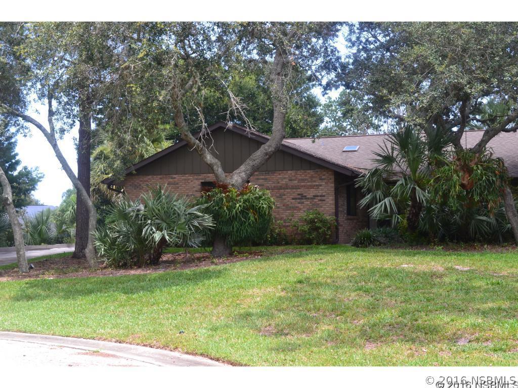 1063 Red Maple Ct., New Smyrna Beach, FL 32168