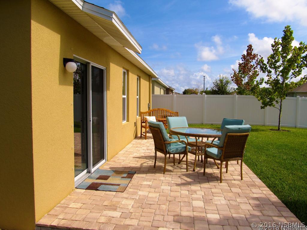 350 Admiralty Ct., Edgewater, FL 32141