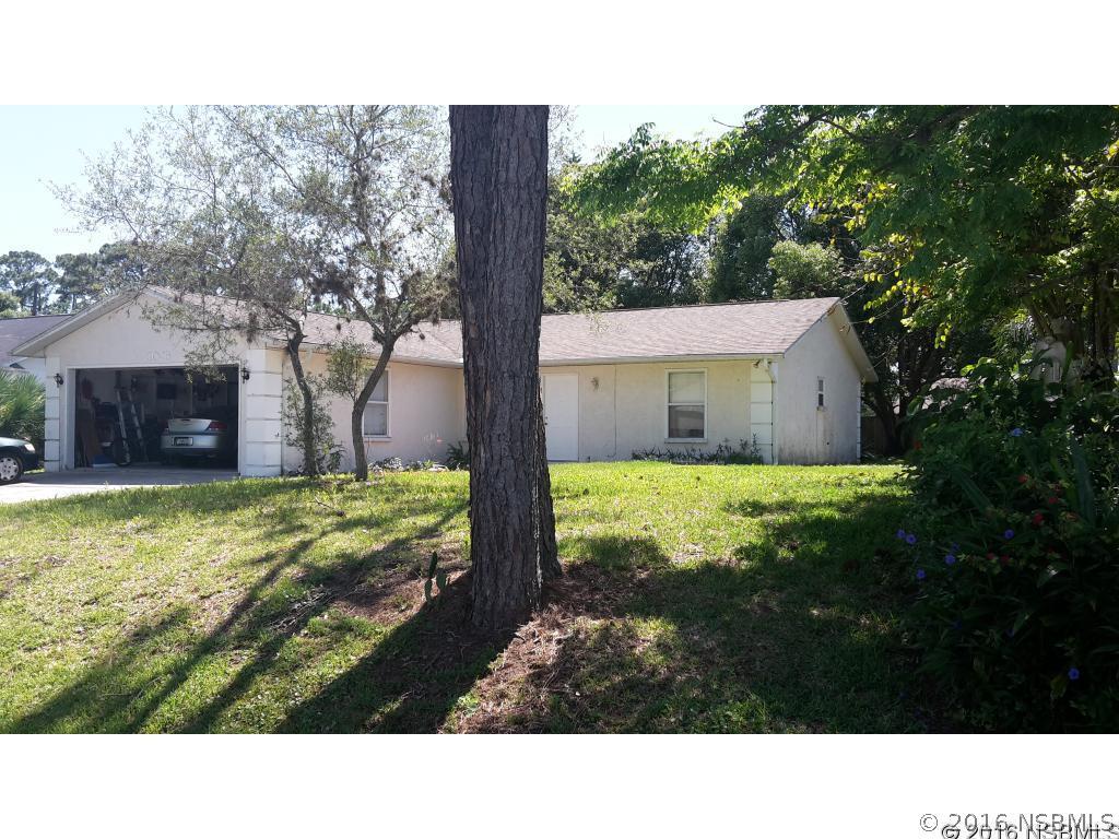 3026 Queen Palm Dr., Edgewater, FL 32141
