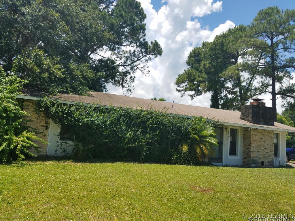 2426 Victory Palm Dr., Edgewater, FL 32132