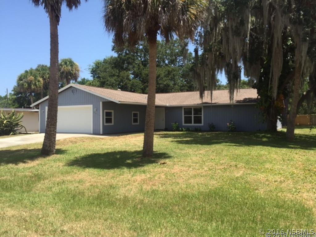 1419 Sabal Palm Dr., Edgewater, FL 32132