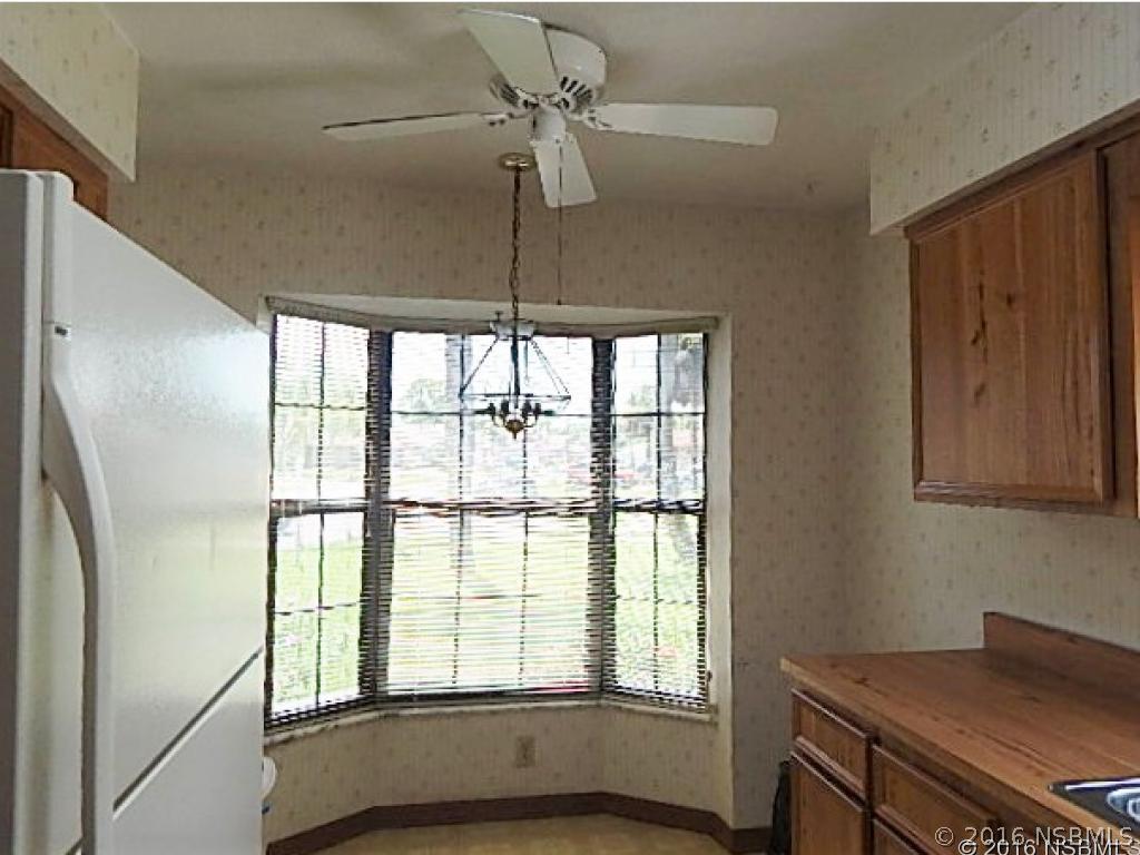 145 Shangri Lane Cir., Edgewater, FL 32132