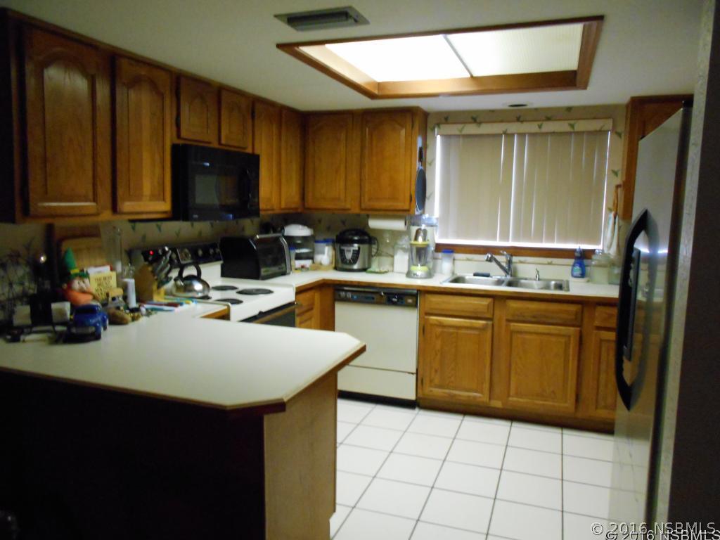 2255 Branchwood Dr., New Smyrna Beach, FL 32168