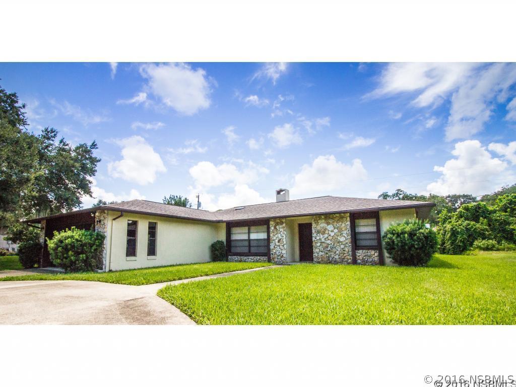 2524 Pine Tree Dr., Edgewater, FL 32141