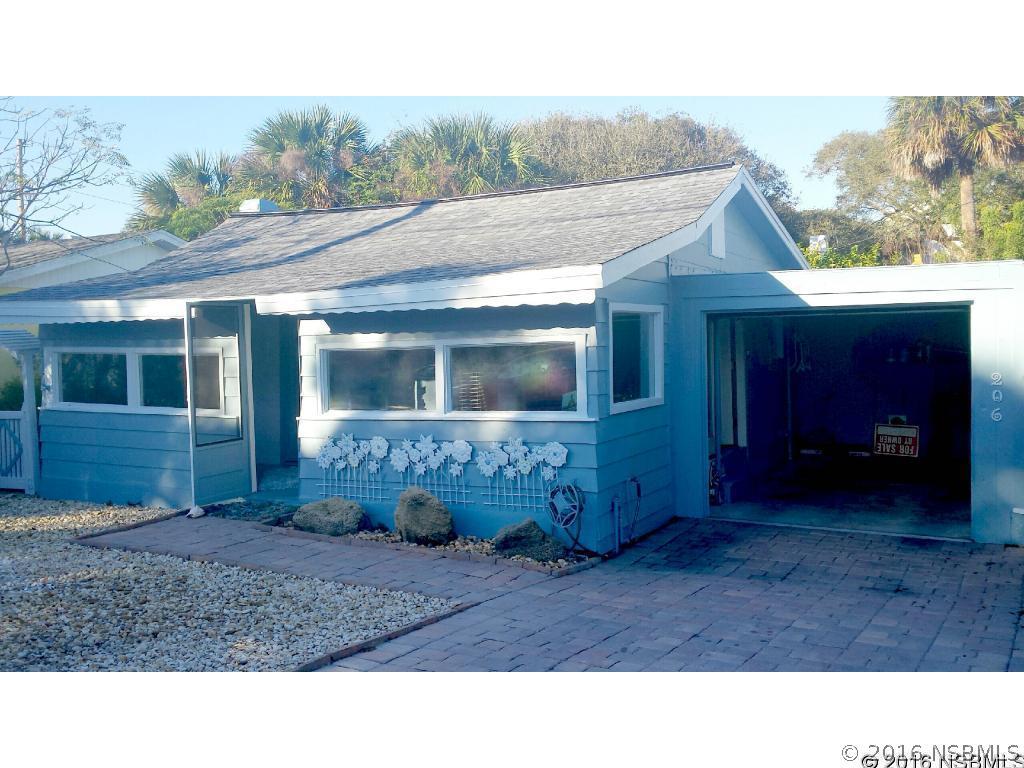 206 N Pine St., New Smyrna Beach, FL 32169