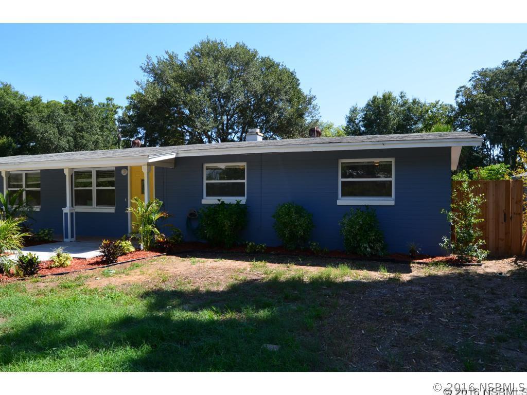 1003 Clermont St., New Smyrna Beach, FL 32168