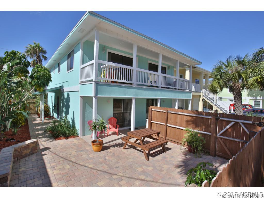 2004 Hill St., New Smyrna Beach, FL 32169