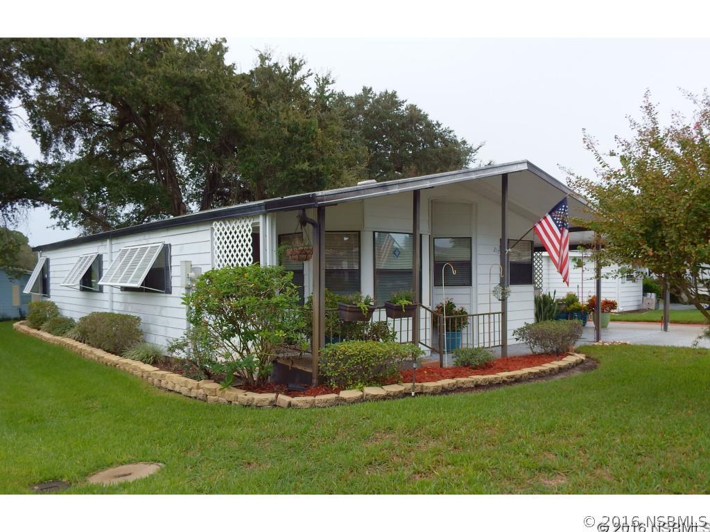 217 Schooner Ave., Edgewater, FL 32141