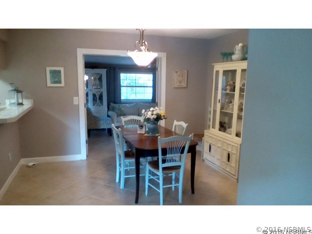 1855 Mango Tree Dr., Edgewater, FL 32141