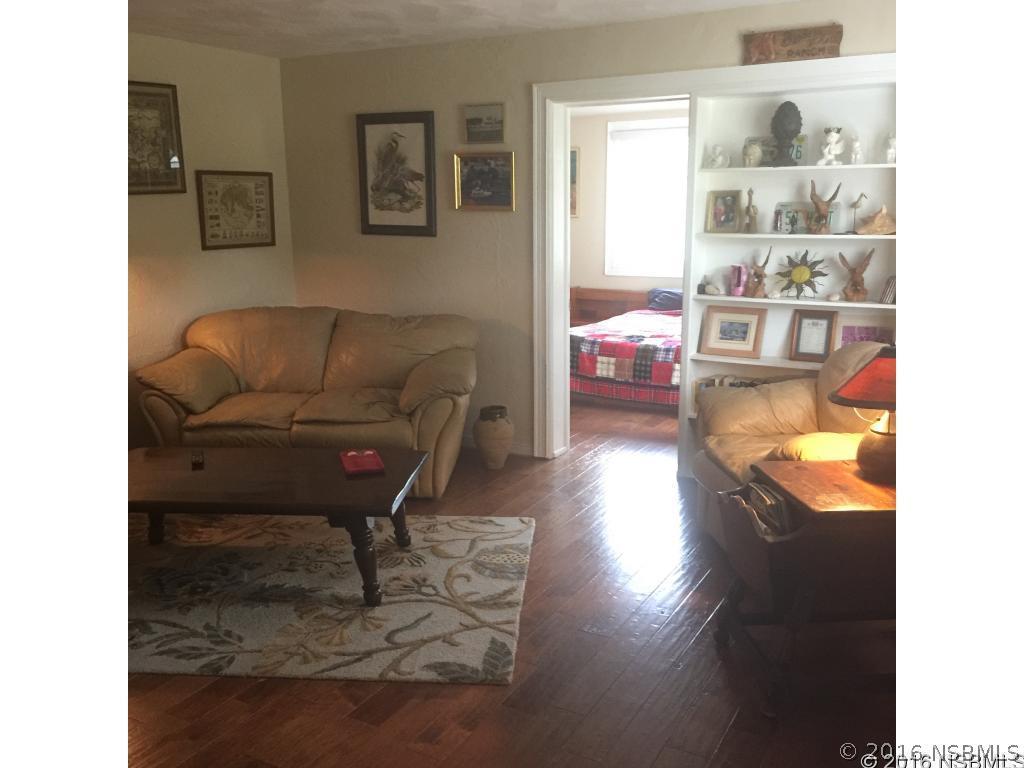 401 Joyce St., Edgewater, FL 32132