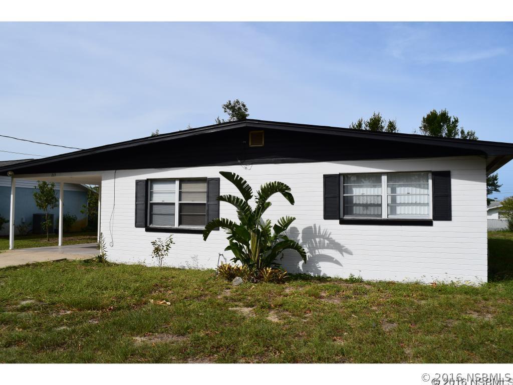 215 Pine Ave., Edgewater, FL 32141