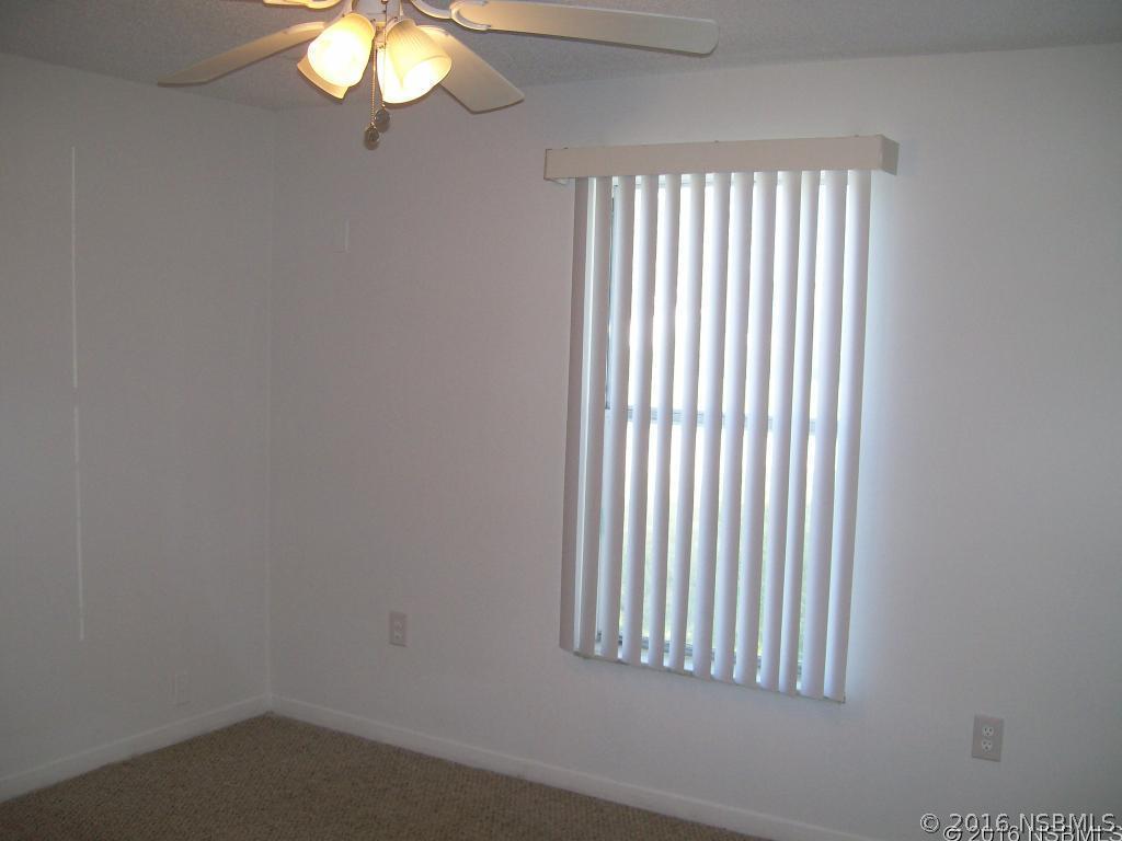 3324 Yule Tree Dr., Edgewater, FL 32141