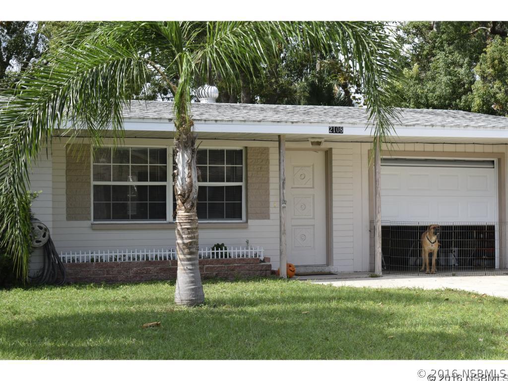 2108 Royal Palm Dr., Edgewater, FL 32141