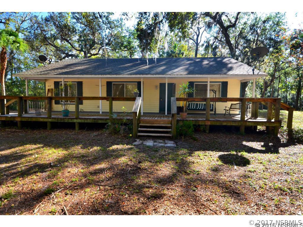 317 Stacy Grove Rd., Oak Hill, FL 32759