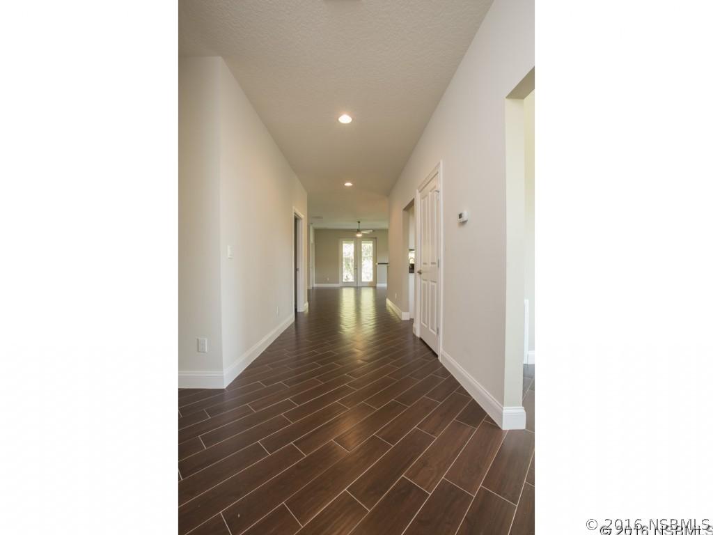 131 Thomas Ave., Edgewater, FL 32132