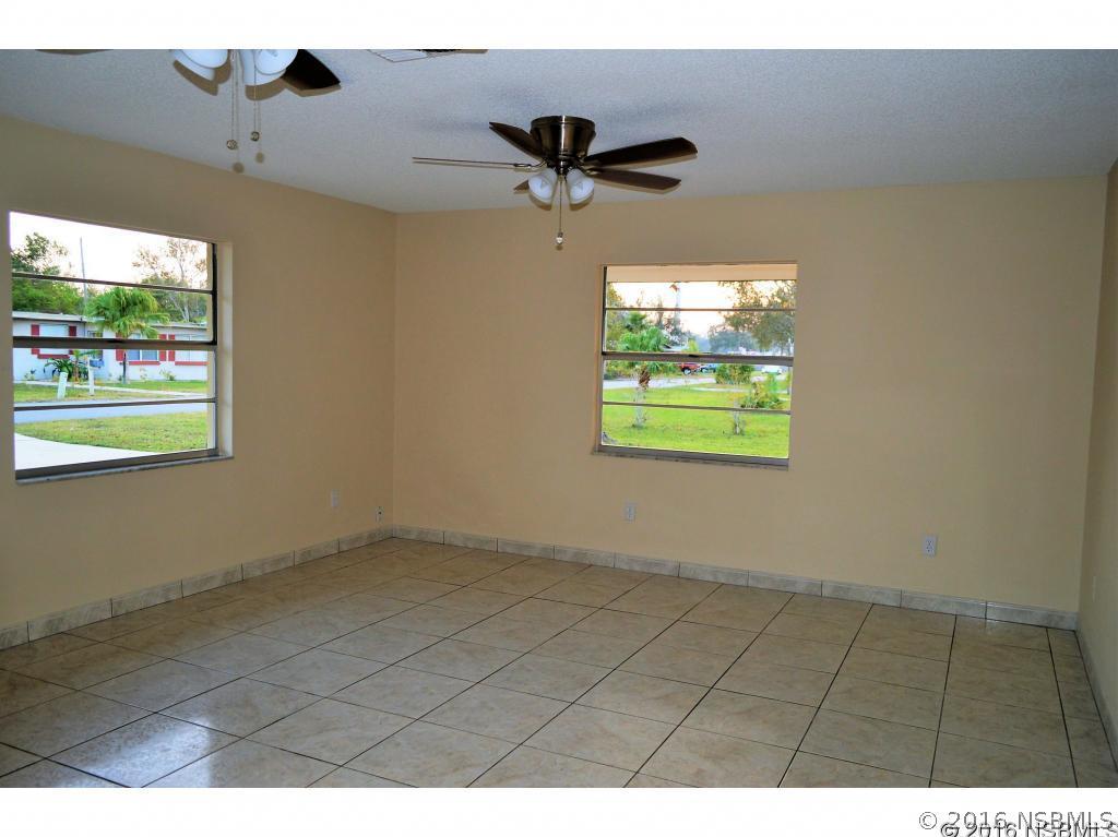 401 W Ocean Ave., Edgewater, FL 32132