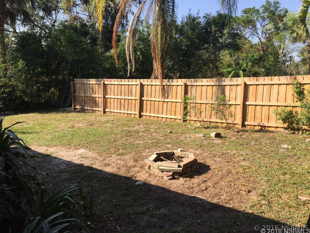 302 6th St., New Smyrna Beach, FL 32168