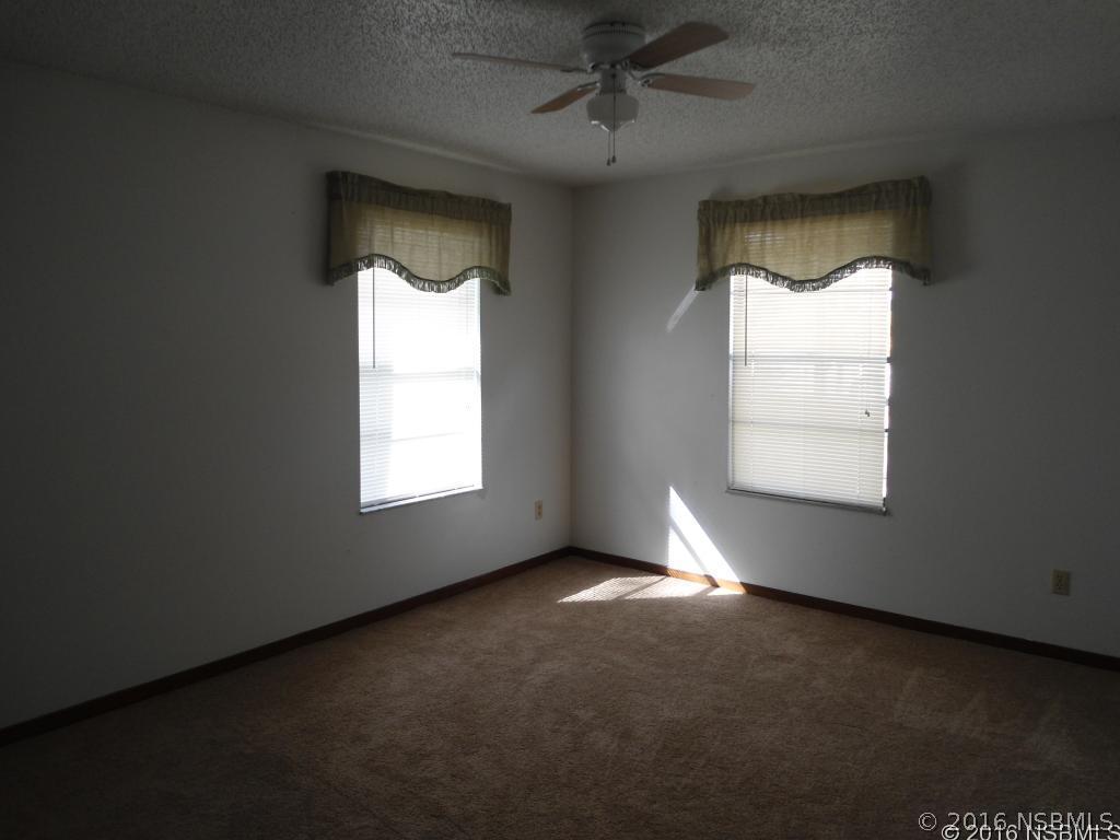 2815 Queen Palm Dr., Edgewater, FL 32141