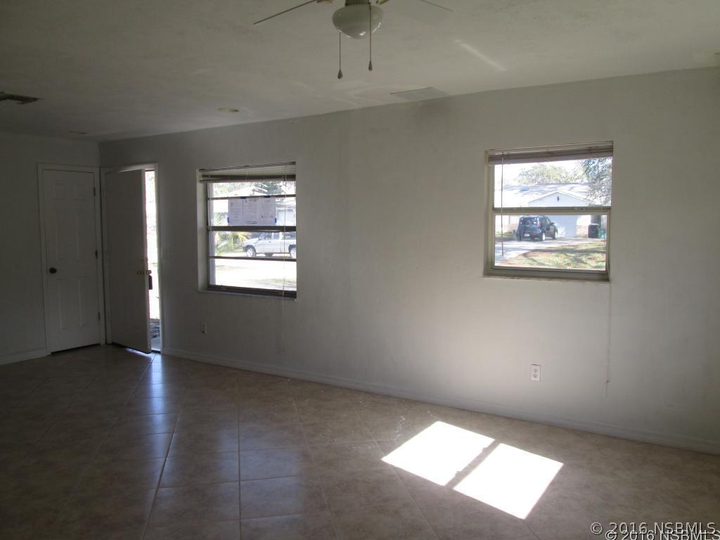 3432 Juniper Dr., Edgewater, FL 32141