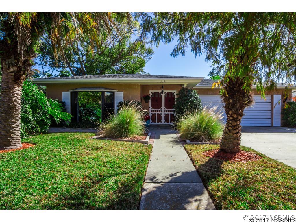 718 Palm Circle Dr., Port Orange, FL 32127