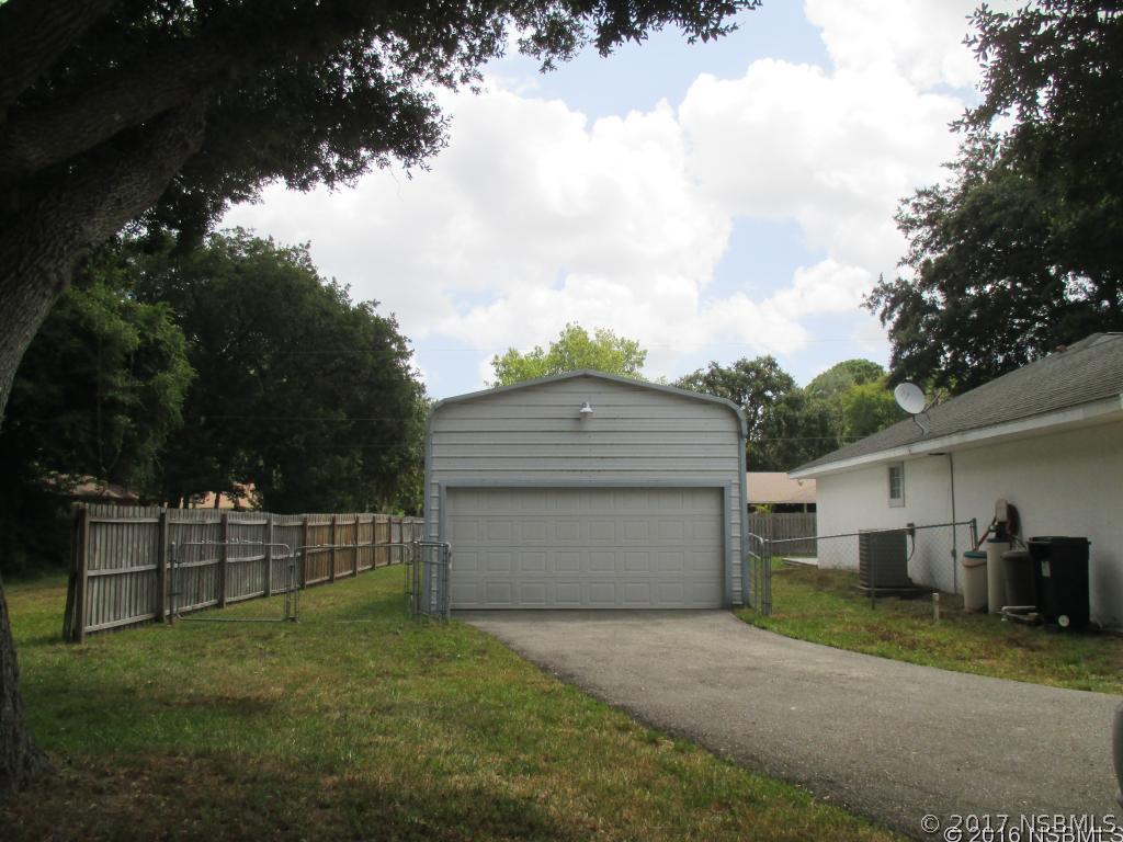 2003 Sabal Palm Dr., Edgewater, FL 32141
