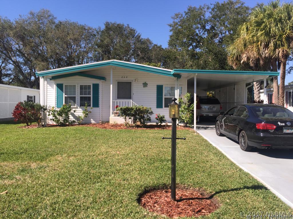 202 Schooner Ave., Edgewater, FL 32141