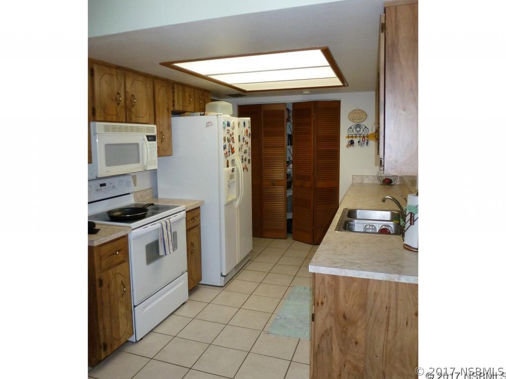 512 Sea Gull Ct., Edgewater, FL 32141