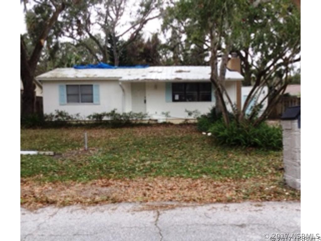 1422 Needle Palm Dr., Edgewater, FL 32132