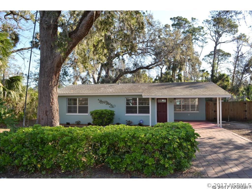 1 Lynn Ct., New Smyrna Beach, FL 32168